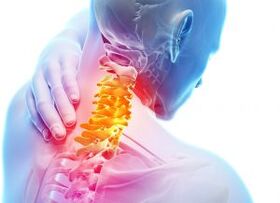 Dolor y refugios en la zona cervical con el tercer grado de osteocondrosis